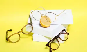 Modne oprawki okularów, które odmienią Twój styl i wygląd